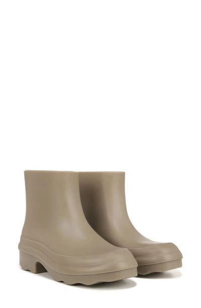 Vince Rubber Ankle Rain Boots In Straw