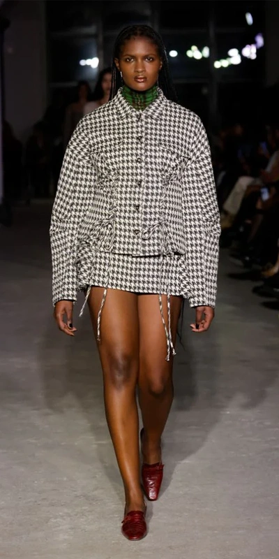 Priscavera Stretch Wool Ruffle Mini Skirt In Houndstooth