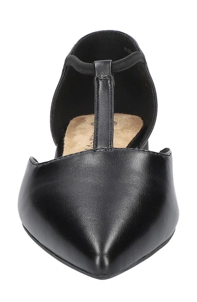 Bella Vita Darby Pointed Toe T-strap Flat In Black