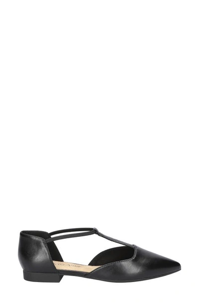 Bella Vita Darby Pointed Toe T-strap Flat In Black