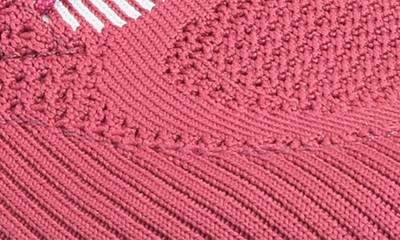 Söfft Trudy Sneaker In Raspberry