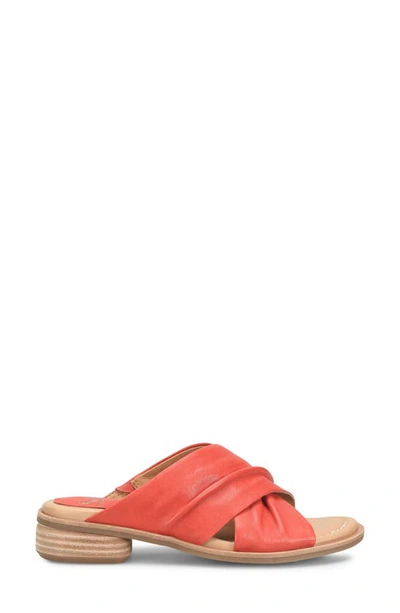 Söfft Fallon Slide Sandal In Coral