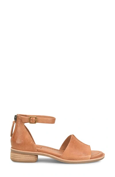 Söfft Faxyn Ankle Strap Sandal In Luggage