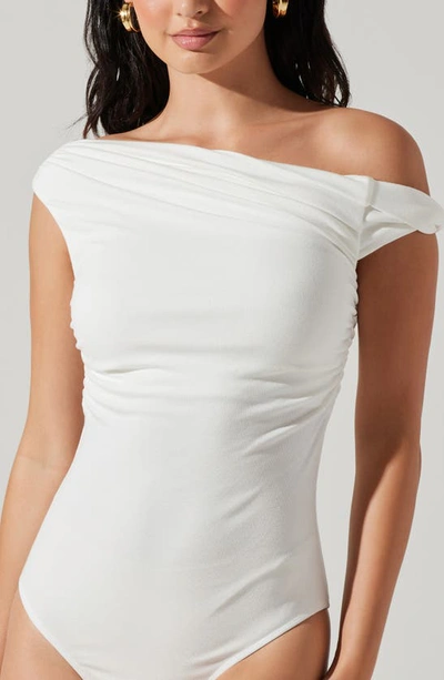 Shop Astr Fiora One-shoulder Bodysuit In Off White