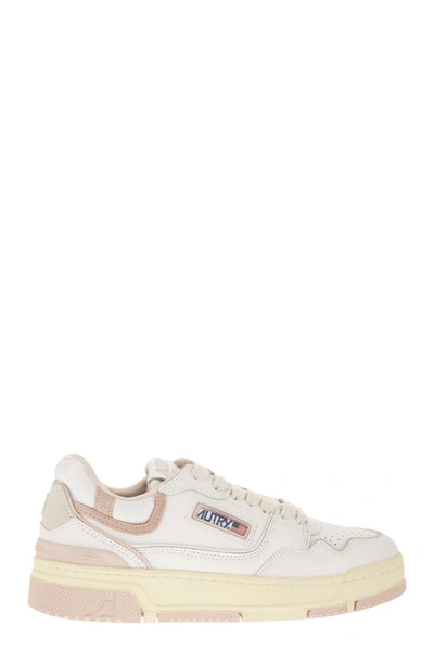 Shop Autry Clc - Women's Low Sneaker In White/pink