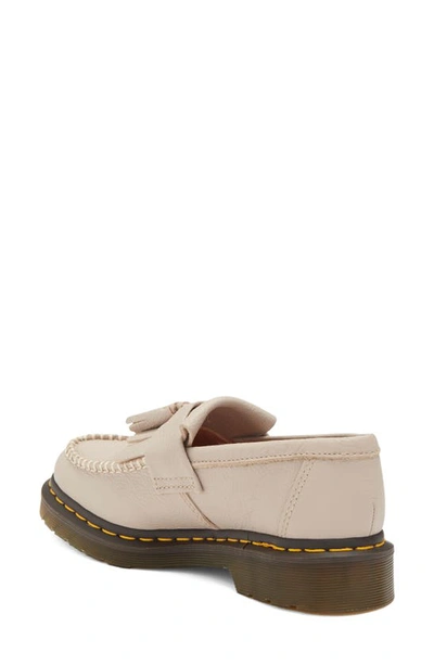 Dr. Martens' Adrian Virginia Leder Tassel Loafer In Vintage Taupe