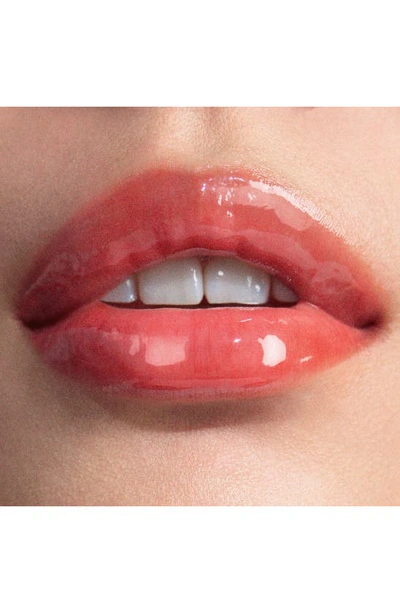 Gucci Hydrating Plumping Lip Gloss 414 0.21 oz In 526 Teresina Red
