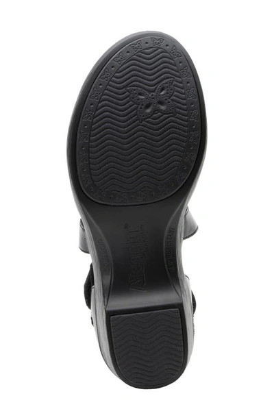Alegria By Pg Lite Savina Platform Pump In Noir