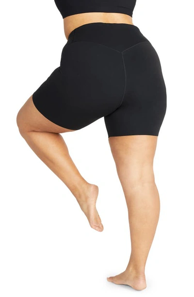 Nike Women's Zenvy Gentle-support High-waisted 8" Biker Shorts (plus Size) In Black/ Black
