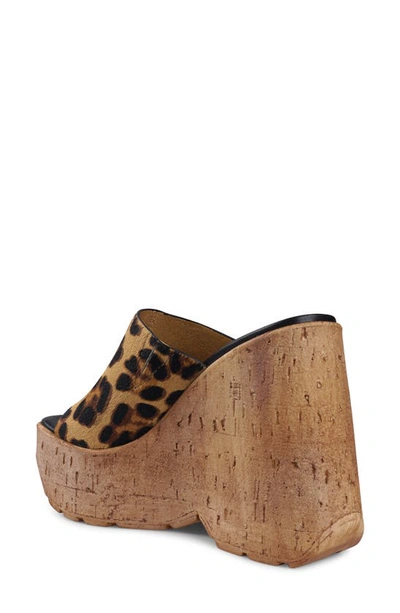 Zigi Zhamira Platform Wedge Sandal In Tan Leopard Print