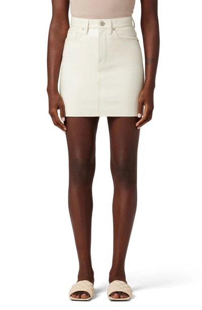 Shop Hudson Jeans The Viper Faux Leather Miniskirt In Patent Egret