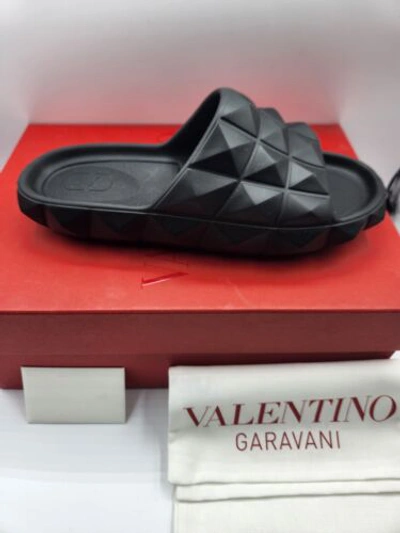 Pre-owned Valentino Garavani Roman Stud Turtle Black Rubber Slide Sandals Eu 40 Us 7 $590