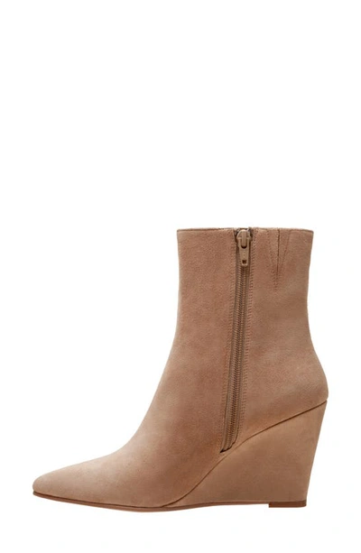 Lisa Vicky Sassy Pointed Toe Wedge Bootie In Saddle