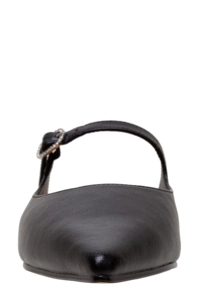 Lisa Vicky Moment Pointed Toe Mule In Black