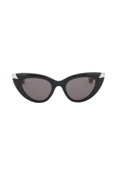 Shop Alexander Mcqueen Eyewear Cat Eye Sunglasses In Black