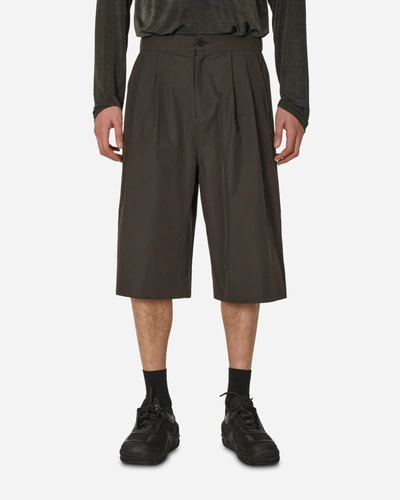 Shop Amomento Two Tuck Wide Shorts Charcoal In Black