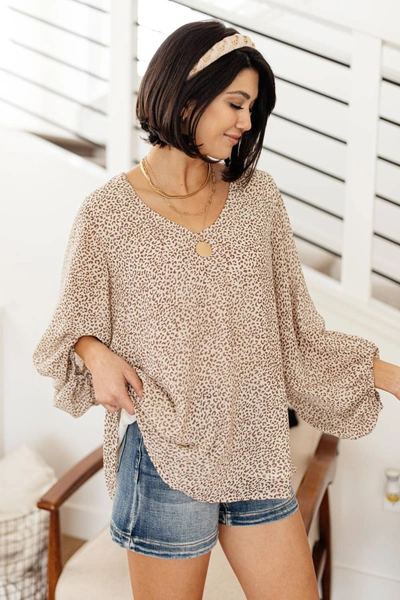 White Birch Skylar Blouse In Beige In Beige