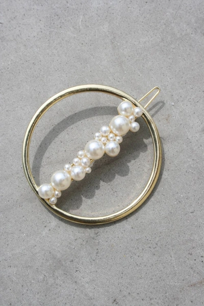 Amber Sceats Emilie Hair Clip In Pearls In Multi