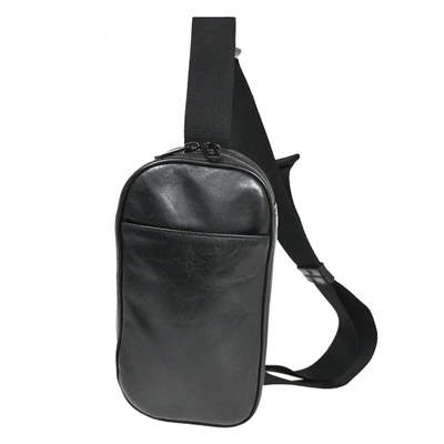 Pre-owned Louis Vuitton Pochette Gange Leather Shoulder Bag () In Black