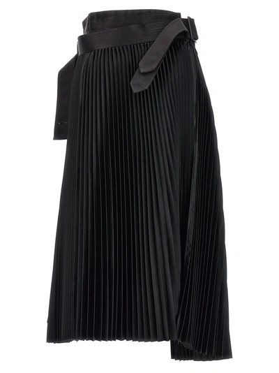 Shop Junya Watanabe Pleated Midi Skirt Skirts Black