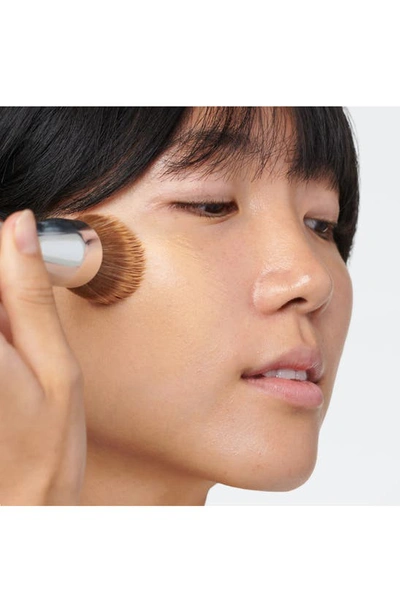 Clinique Foundation Buff Brush