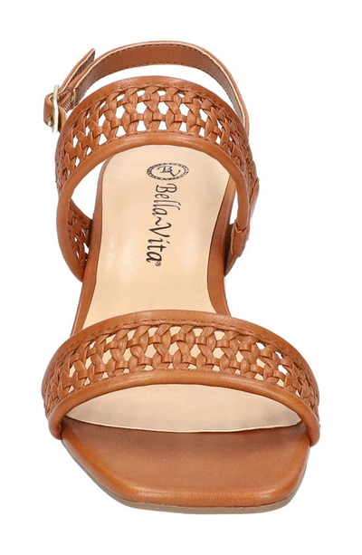 Bella Vita Xannon Block Heel Slingback Sandal In Tan
