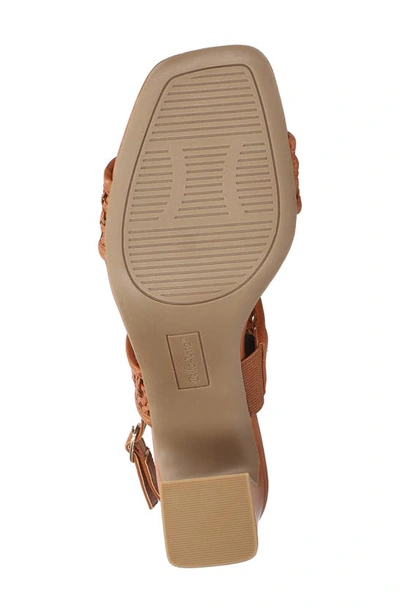 Bella Vita Xannon Block Heel Slingback Sandal In Tan