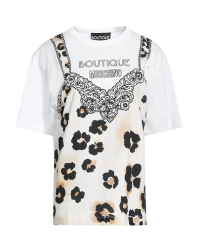 Shop Boutique Moschino Woman T-shirt White Size 6 Cotton