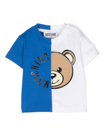 Shop Moschino T-shirt Con Logo In Blue