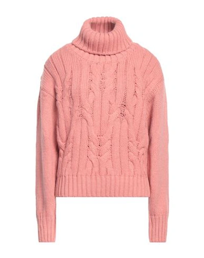 Shop Cashmere Company Woman Turtleneck Salmon Pink Size 8 Wool