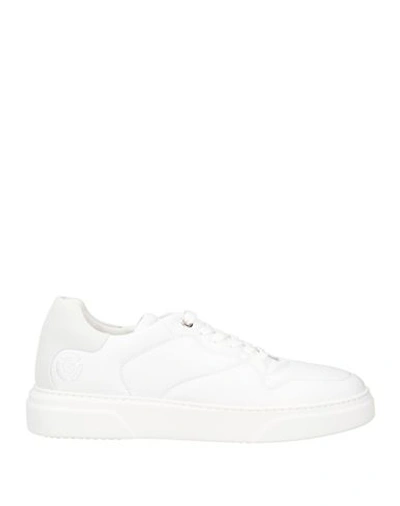 Shop Noova Man Sneakers White Size 11 Leather