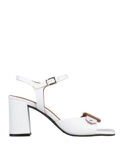 Shop Carmens Woman Sandals White Size 6 Leather