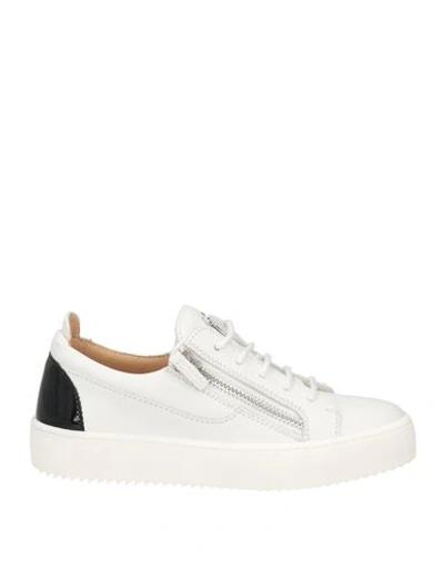Shop Giuseppe Zanotti Woman Sneakers White Size 8 Leather
