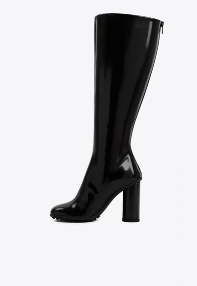 Shop Bottega Veneta Atomic 90 Knee-high Boots In Patent Leather In Black