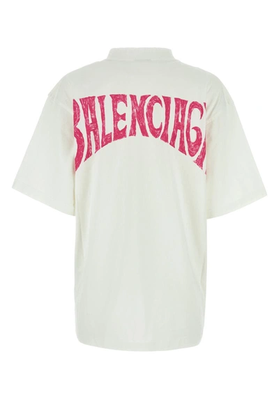 Shop Balenciaga T-shirt In Whitepink