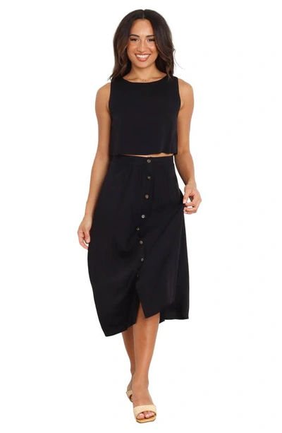 Petal And Pup Sutton Sleeveless Crop Top In Black