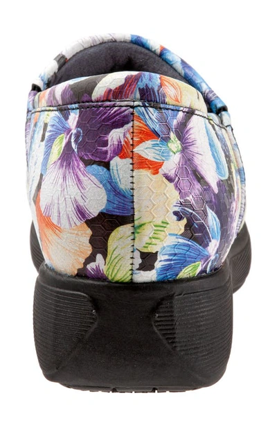 Softwalk Meredith Sport Clog In Tropical Flowers