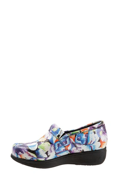 Softwalk Meredith Sport Clog In Tropical Flowers