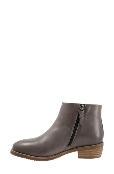 Softwalk Roselle Ankle Boot In Dark Grey