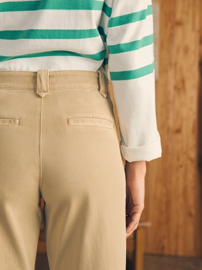 Faherty Coastline Stretch Chino Pants In Khaki