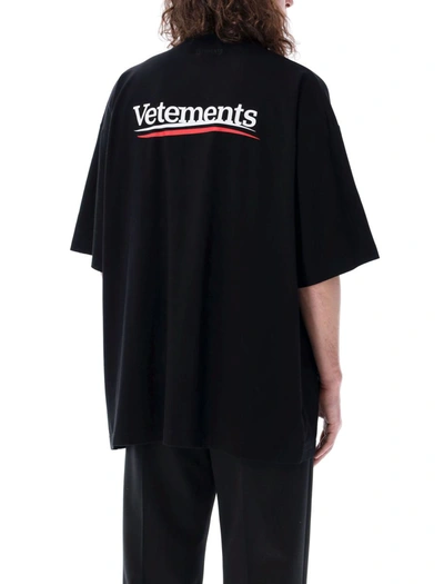 Shop Vetements Campaign Logo T-shirt In Black