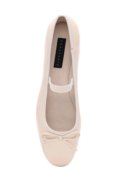 Sanctuary Facile Mary Jane Flat In Milk