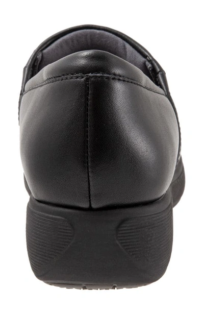 Softwalk Women's Meredith Sport Clog - Medium Width In Black In Black Leather