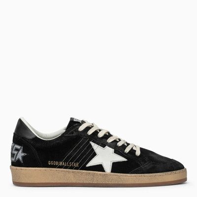 Shop Golden Goose Ballstar Black/white Low Sneaker