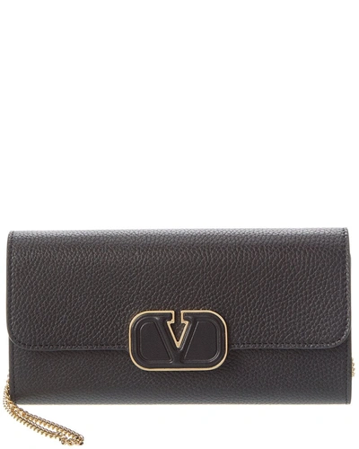 Shop Valentino Vlogo Grainy Leather Wallet On Chain In Black
