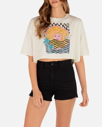 Shop Inmocean Women's Psychedelic Surf Boyfriend Cropped T-shirt Short In Cream