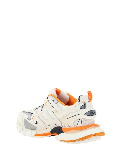 Shop Balenciaga Sneakers In Blanc/orange