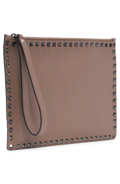 Shop Valentino Rockstud Grainy Leather Pouch In Clay