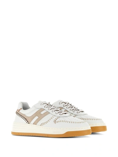 Shop Hogan Sneakers In Ivory