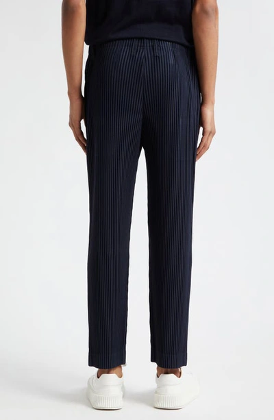 Issey Miyake Pinstripe Pattern Straight Trousers In Navy
